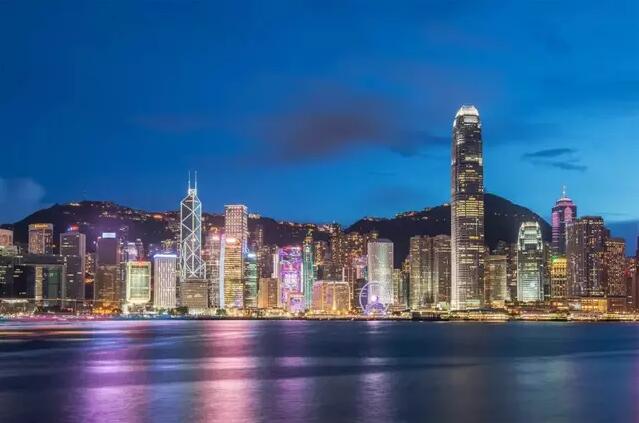 怎么在东莞设立新公司然后用香港公司全资控股呢？